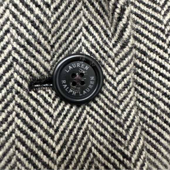 Lauren Ralph Lauren Classic Herringbone Blazer - Picture 5 of 9